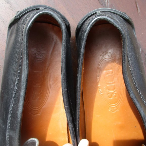 TOD\'S ~ DRIVING MOCCASINS / LOAFERS ~ 9 ~ BLACK main image 4
